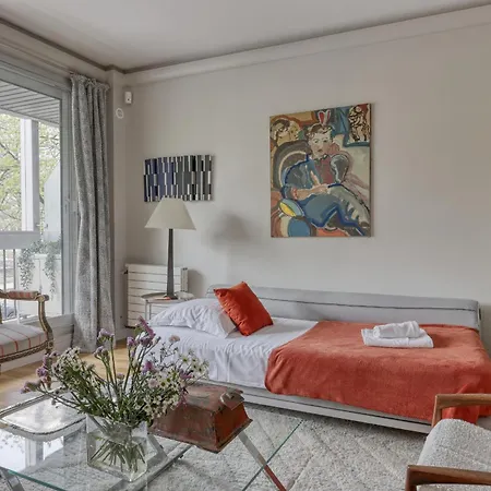 Luminous & Modern Flat With Balcony Paris-bastille Apartament Paryż