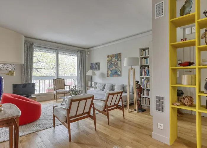 Luminous & Modern Flat With Balcony Paris-bastille アパート